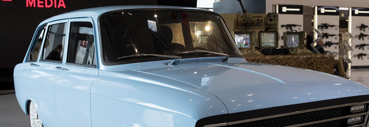 El nuevo auto eléctrico creado por Kalashnikov, el inventor del AK-47