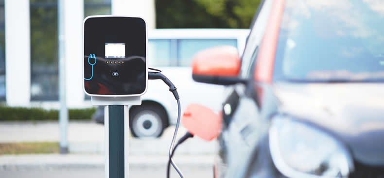Sobre la recarga de los autos eléctricos